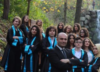 Öğrencilerimle Fotoğraf Çekimindeyiz